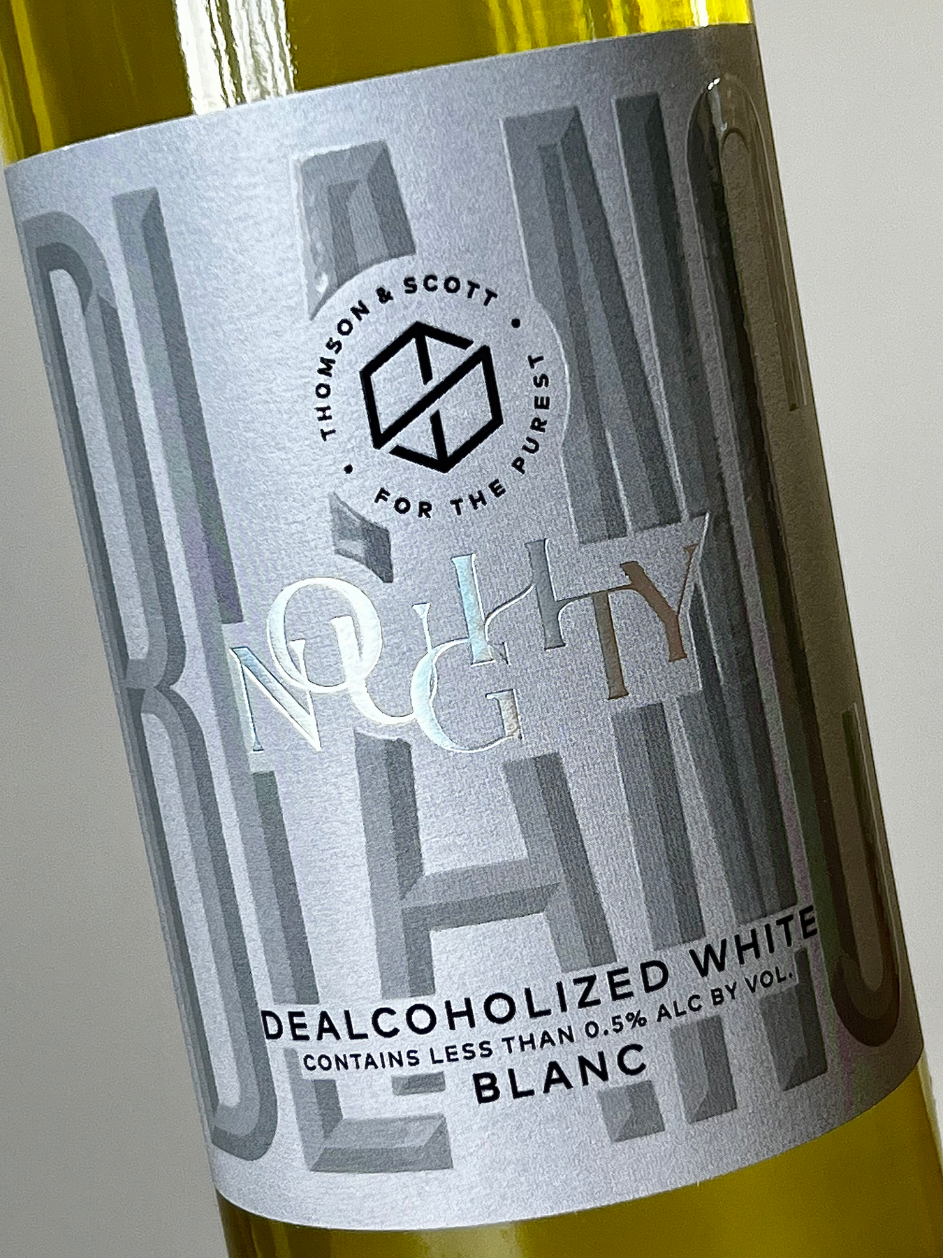 Noughty Blanc Non-Alcoholic White Wine